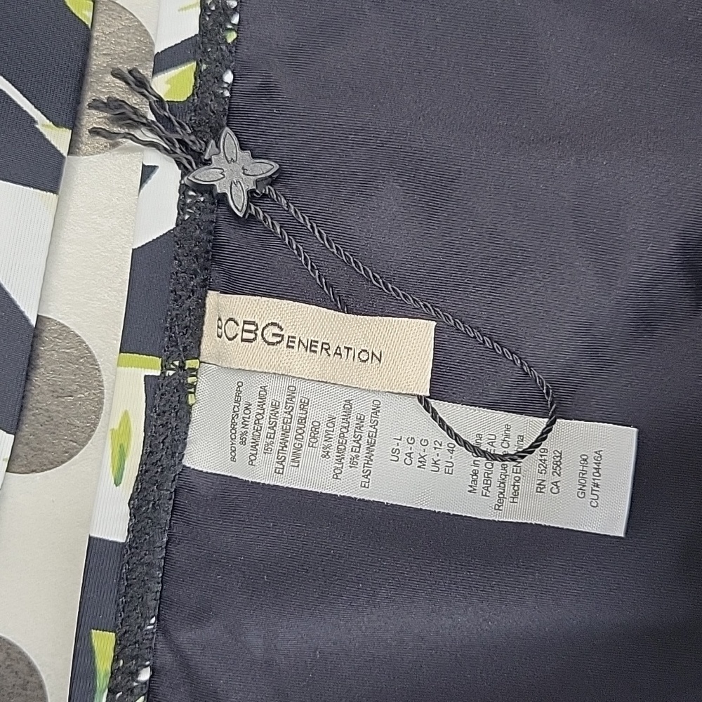 Nwot Bcbgeneration 2pc Bikini Set - image 4